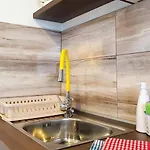 Apartman Kurjakovic - *