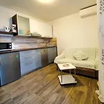 Kurjakovic - Apartman *