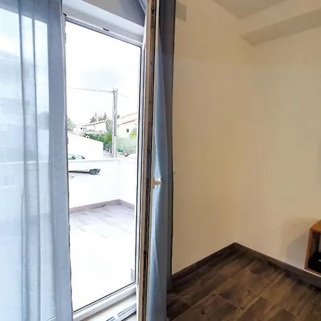 Apartman Kurjakovic - *