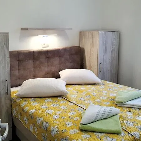 Kurjakovic - بونات